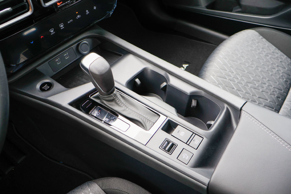 New 2027 Nissan Sentra SV FWD image 13
