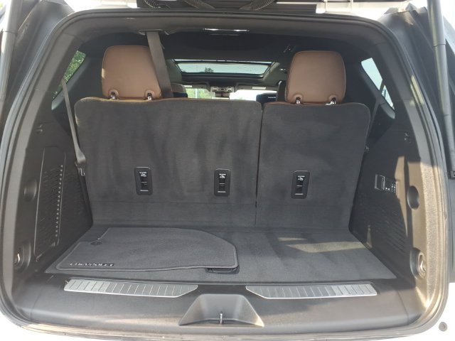 Certified 2024 Chevrolet Tahoe High Country AWD/4WD image 8