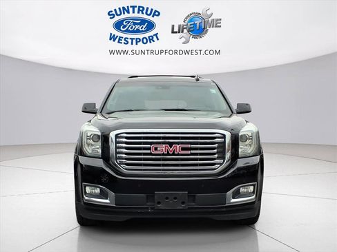 Used 2019 GMC Yukon XL Denali w/ Denali Ultimate Package image 31