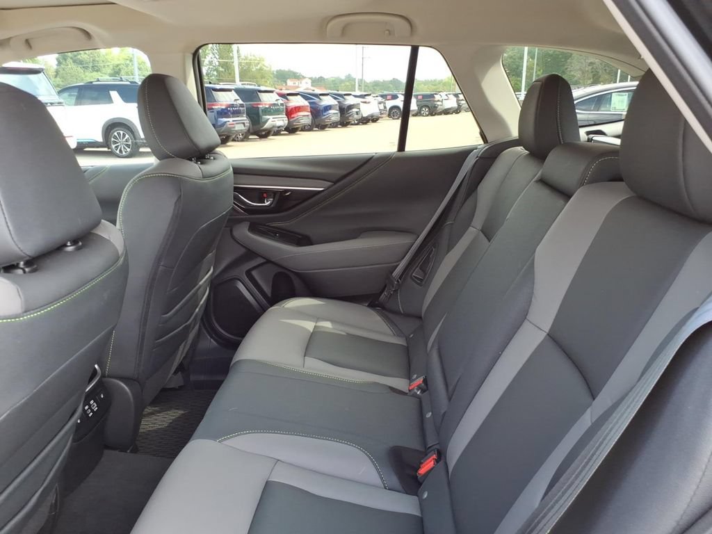 Used 2024 Subaru Outback Onyx Edition XT AWD/4WD image 6