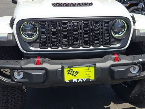 New 2026 Jeep Wrangler Unlimited Rubicon AWD/4WD image 5