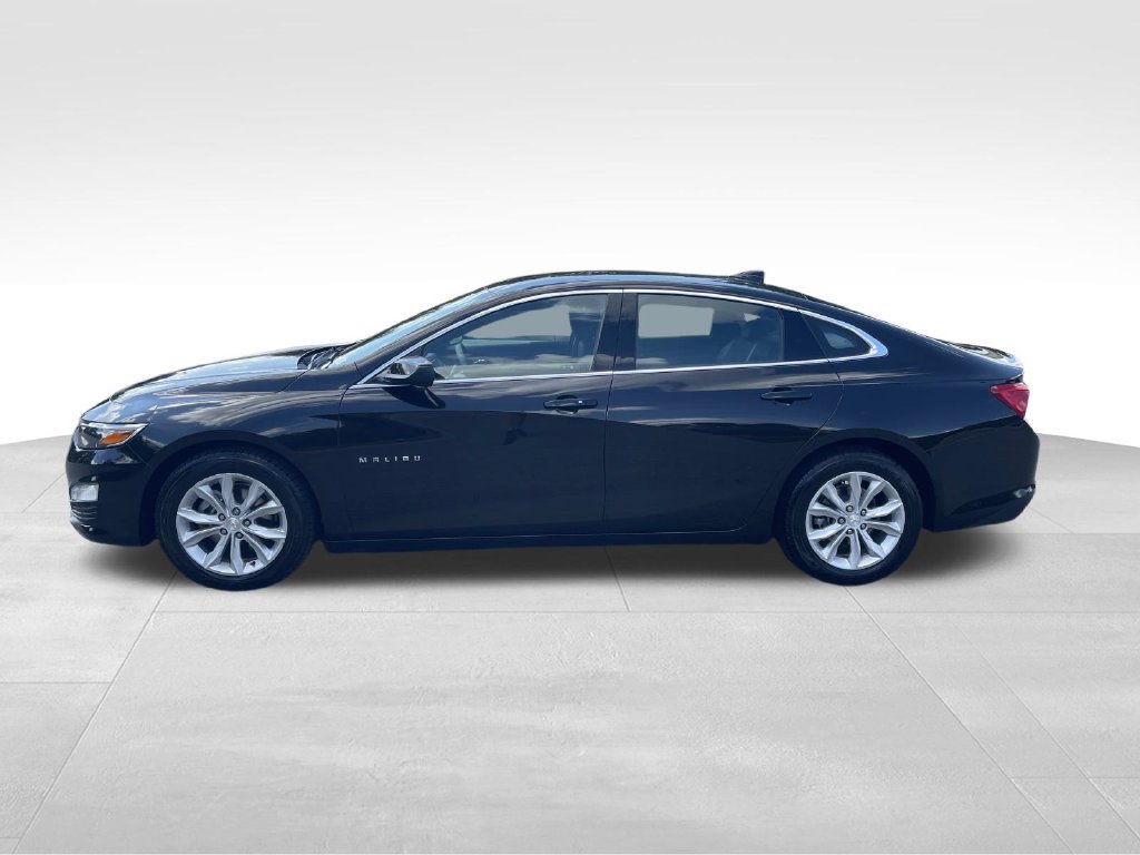 Used 2025 Chevrolet Malibu LT FWD image 6