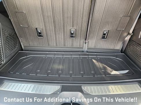 New 2026 GMC Yukon Denali Ultimate w/ LPO, Floor Liner Package AWD/4WD image 26