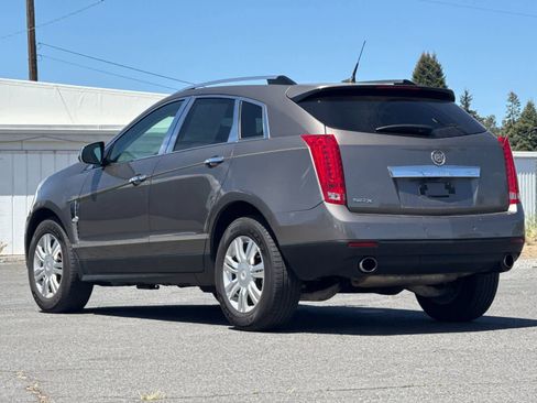 Used 2011 Cadillac SRX Luxury FWD image 6