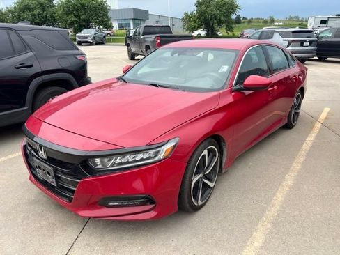 Used 2019 Honda Accord Sport image 3