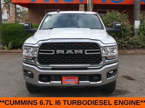 Used 2024 RAM 2500 Big Horn w/ Off Road Package AWD/4WD image 3