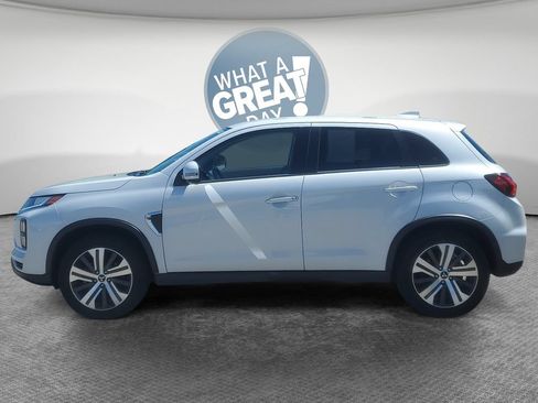 Used 2025 Mitsubishi Outlander Sport SE AWD/4WD image 7