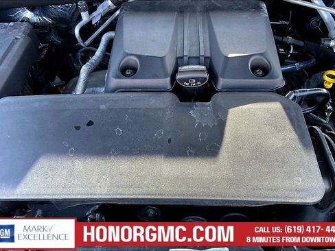 Used 2023 GMC Canyon Elevation w/ Elevation Premium Package AWD/4WD image 32