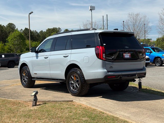 Used 2025 Ford Expedition Tremor AWD/4WD image 5