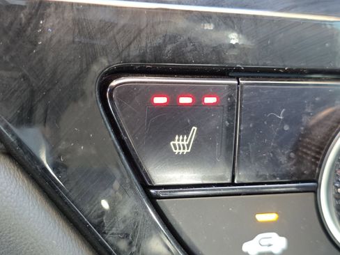 Used 2025 Honda Accord Sport image 9