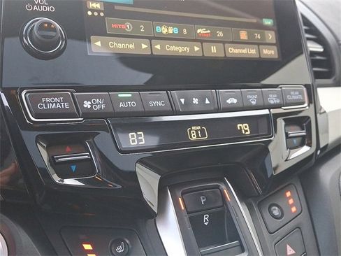 Used 2018 Honda Odyssey EX-L image 19