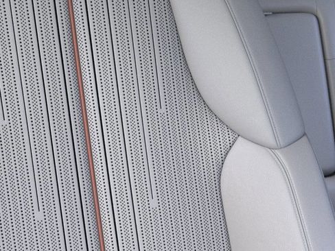 New 2026 Cadillac Vistiq Luxury image 21