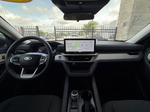 New 2026 Ford Explorer Active image 26