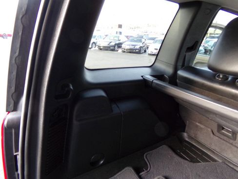 Used 2012 Jeep Liberty Limited Jet w/ Comfort/Convenience Group image 18