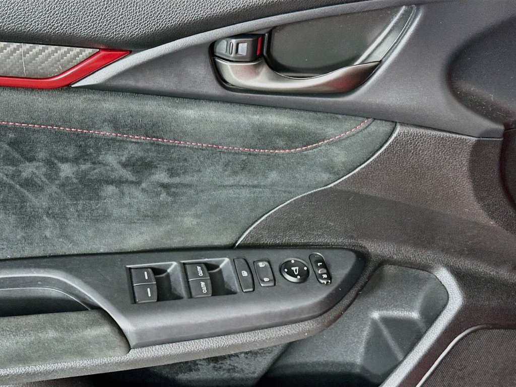 Used 2018 Honda Civic Type R image 24