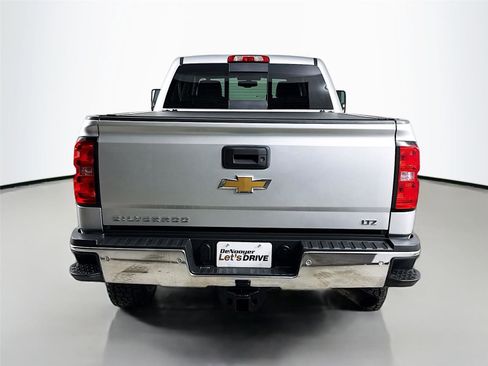 Used 2019 Chevrolet Silverado 2500 LTZ w/ LTZ Plus Package image 7
