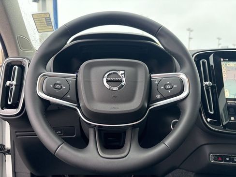 New 2026 Volvo XC40 B5 Plus w/ Protection Package Premier AWD/4WD image 22