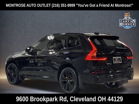 Used 2024 Volvo XC60 B5 Plus w/ Protection Package Premier image 5