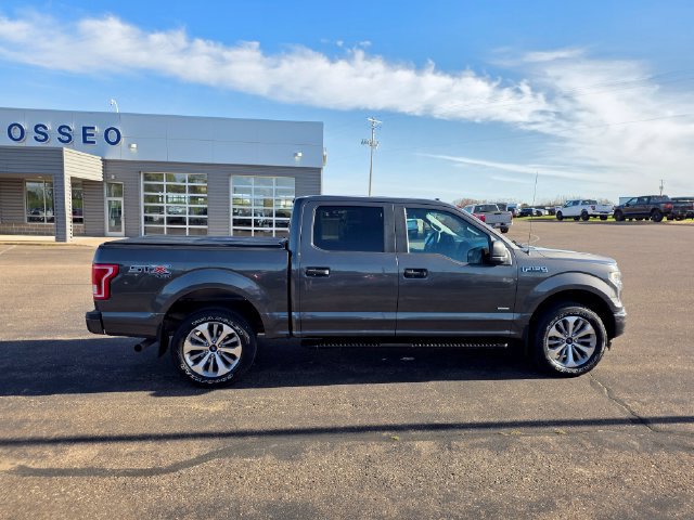 Used 2017 Ford F150 XL w/ Equipment Group 101A Mid AWD/4WD image 7