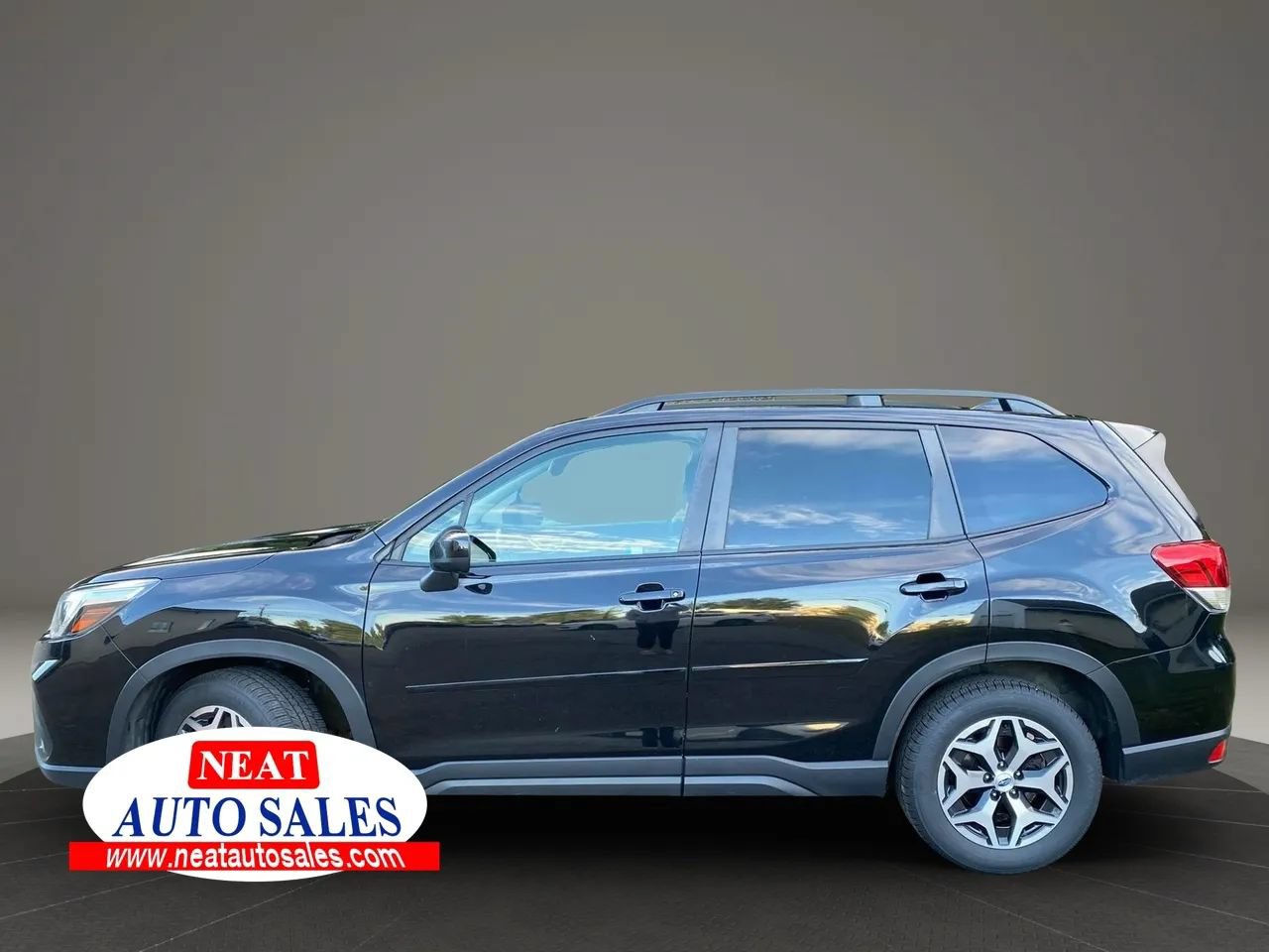 Used 2020 Subaru Forester Premium AWD/4WD image 6
