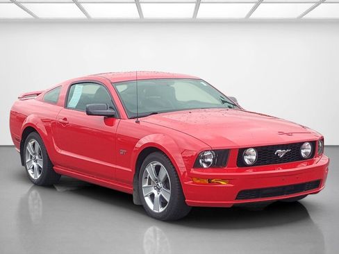 Used 2006 Ford Mustang GT Premium RWD image 7