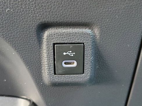 Used 2024 Toyota Corolla SE FWD image 31