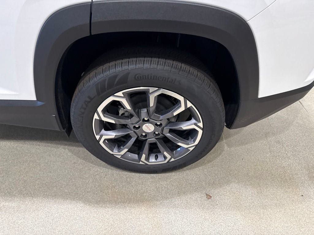 New 2027 GMC Terrain Elevation w/ Elevation Premium Package AWD/4WD image 10