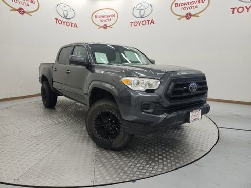 Used 2020 Toyota Tacoma SR image 1