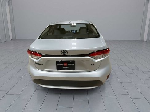 Certified 2022 Toyota Corolla LE image 7