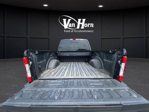 Used 2019 Ford F250 Platinum w/ Platinum Ultimate Package AWD/4WD image 28