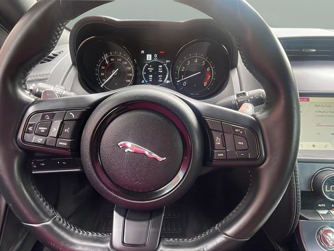 Used 2019 Jaguar F-TYPE Coupe image 14