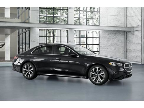 New 2027 Mercedes-Benz E 450 4MATIC Sedan image 13