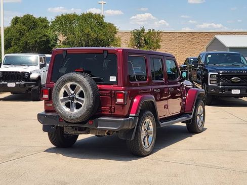 Used 2021 Jeep Wrangler Unlimited Sahara w/ Cold Weather Group AWD/4WD image 2
