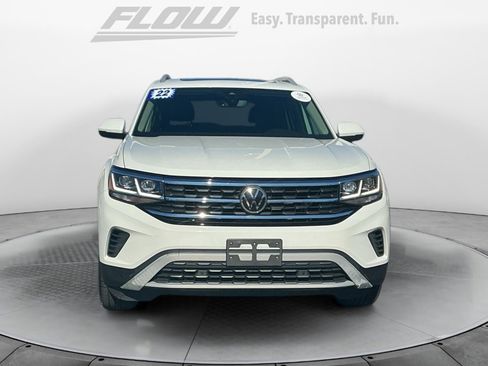 Certified 2022 Volkswagen Atlas SEL image 2
