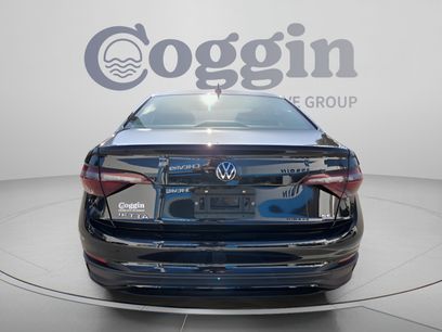Used 2024 Volkswagen Jetta SE