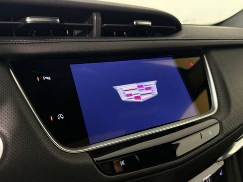 Used 2023 Cadillac XT5 Premium Luxury w/ LPO, Floor Liner Package AWD/4WD image 19