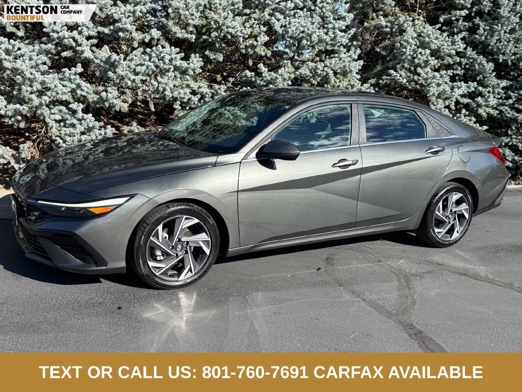 Used 2025 Hyundai Elantra SEL FWD image 1