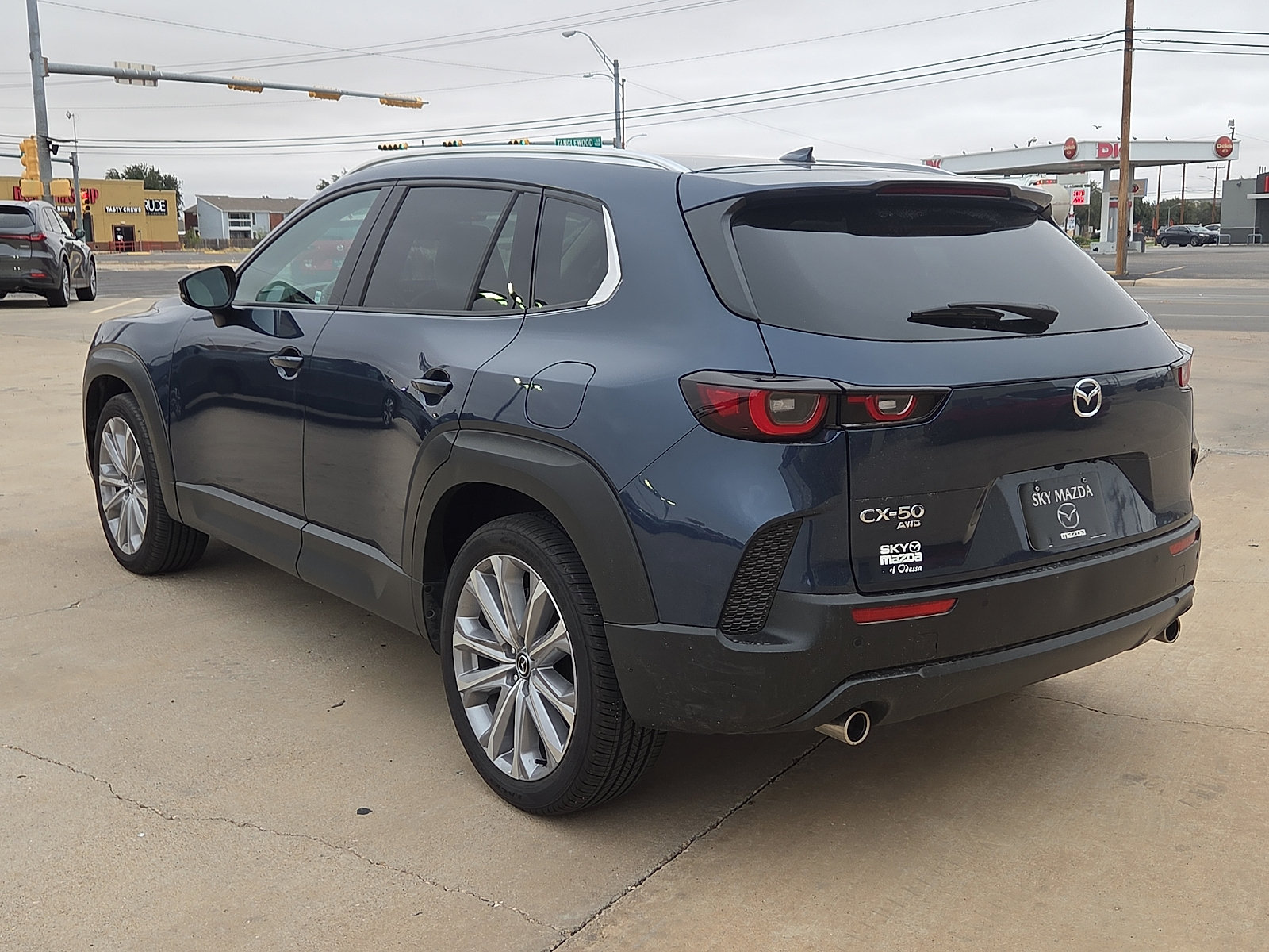 Used 2026 MAZDA CX-50 AWD 2.5 S w/ Cargo Package image 4