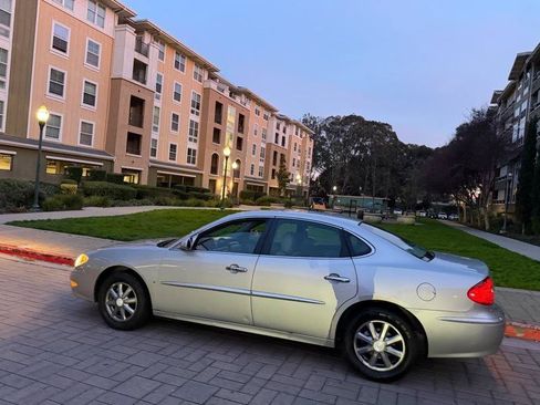 Used 2007 Buick LaCrosse CXL FWD image 8