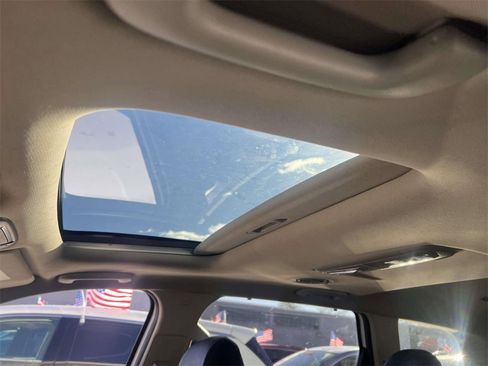 Used 2022 Kia Telluride EX w/ EX Premium Package image 20