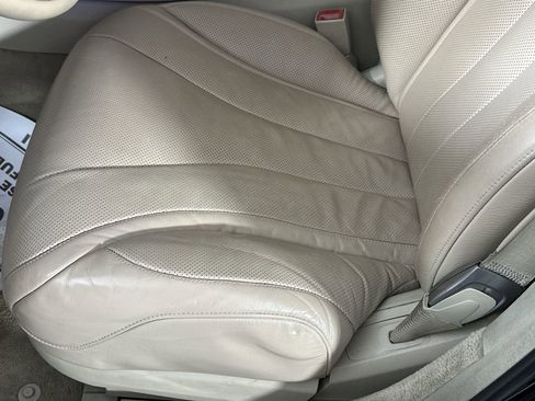 Used 2017 Mercedes-Benz S 550 4MATIC Sedan image 12