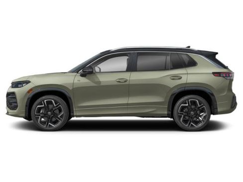 New 2026 Volkswagen Tiguan SEL R-Line AWD/4WD image 3
