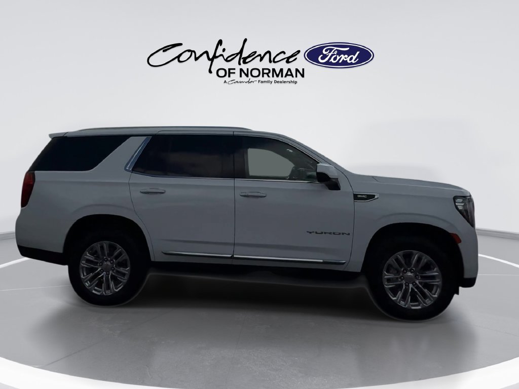 Used 2024 GMC Yukon SLT RWD image 11