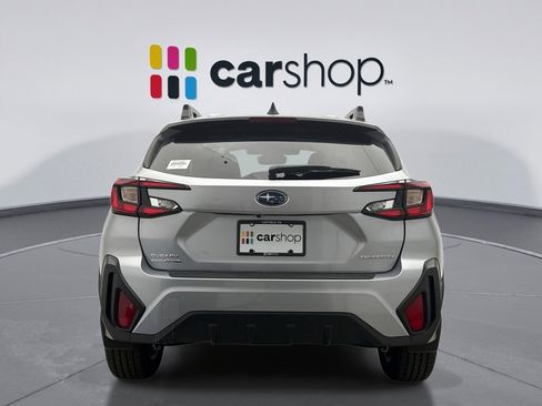 Used 2025 Subaru Crosstrek 2.0i Premium AWD/4WD image 4