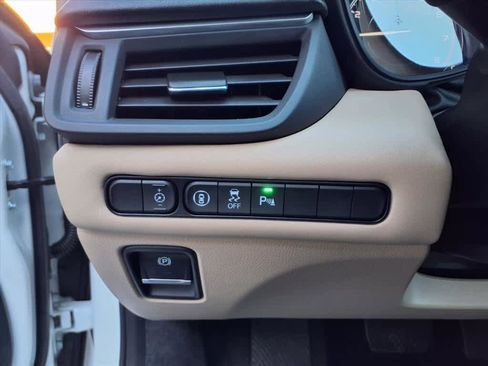 Certified 2022 Acura TLX w/ Technology Package image 13