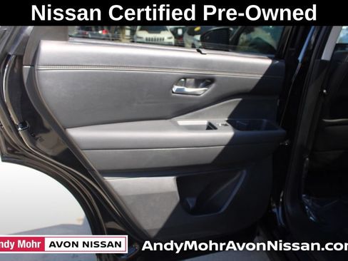 Certified 2024 Nissan Pathfinder Platinum AWD/4WD image 28