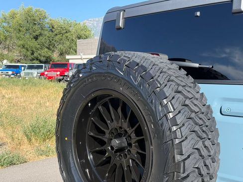Used 2022 Ford Bronco Outer Banks AWD/4WD image 16