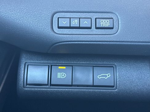 New 2026 Toyota C-HR w/ Cold Weather Package AWD/4WD image 64
