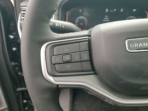 New 2026 Jeep Grand Wagoneer 4WD image 25