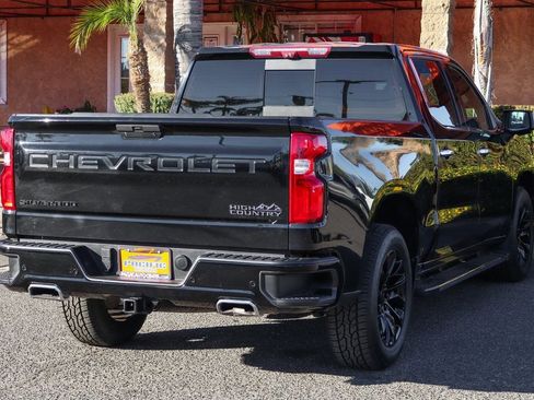 Used 2021 Chevrolet Silverado 1500 High Country w/ Technology Package image 10
